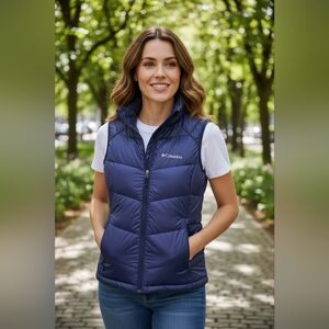 Columbia Women's Purple Puffer Vest